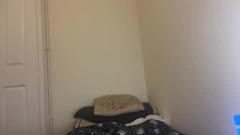 lizzybunny online show from 2, 10, 2025