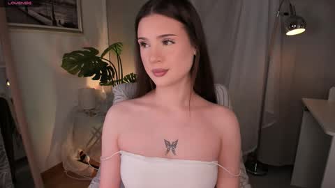 Arina online show from 27, 11, 2025