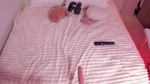 Snapshot of lm_kloeeh chatting on 12, 9, 2025 Kloe see you 28-11  to celebrate my birthday online show from 12, 9, 2025