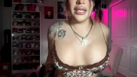 Snapshot of lo_cakez chatting on 27, 12, 2024 lo_cakez online show from 27, 12, 2024