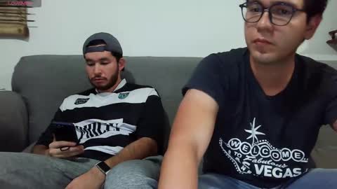 Snapshot of lobomx19 chatting on 28, 10, 2025 Lobo online show from 28, 10, 2025