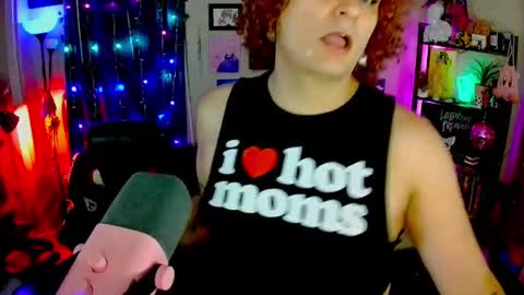 Snapshot of lobotomyprincess chatting on 2, 8, 2026 LobotomyPrincess online show from 2, 8, 2026