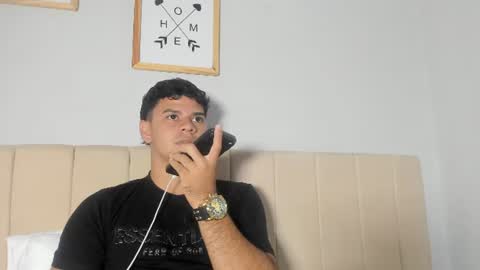 Snapshot of logan_9_ chatting on 3, 7, 2026 logan online show from 3, 7, 2026