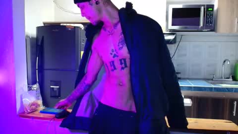 Logan online show from 15, 10, 2025