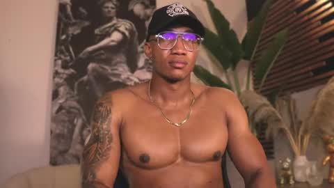 logan_varela online show from 8, 2, 2025