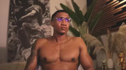 logan_varela online show from 12, 2, 2025