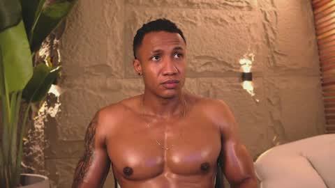 logan_varela online show from 7, 3, 2025