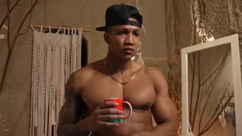 logan_varela online show from 19, 9, 2025