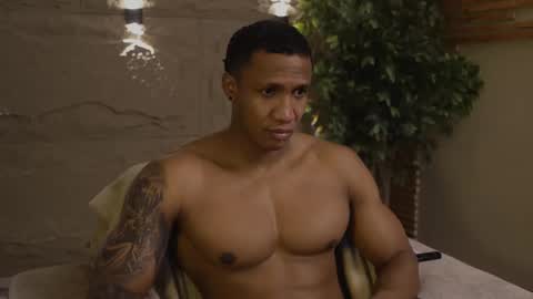 logan_varela online show from 11, 10, 2025