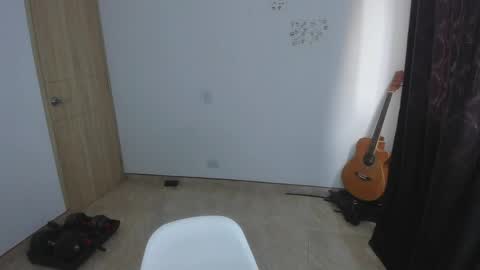 Logan online show from 10, 4, 2026