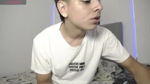 Snapshot of loganjhonson19 chatting on 8, 1, 2026 loganjhonson19 online show from 8, 1, 2026