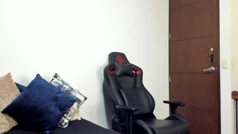 Logan online show from 4, 11, 2025