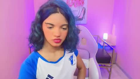 Snapshot of lola__45 chatting on 6, 10, 2025 online show from 6, 10, 2025