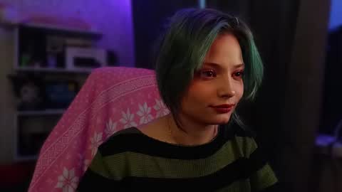 lola online show from 28, 11, 2025