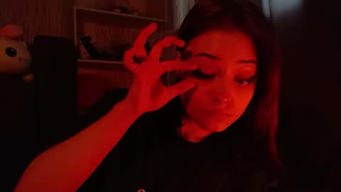 lola online show from 2, 4, 2026