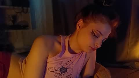 lola online show from 20, 4, 2026