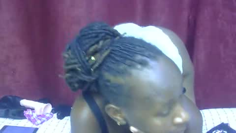 lola_beib online show from 15, 3, 2026