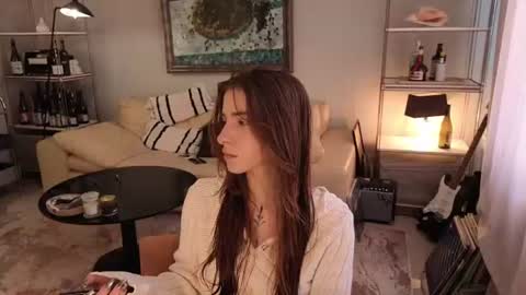Snapshot of lola_dinky chatting on 5, 7, 2026 Lola online show from 5, 7, 2026