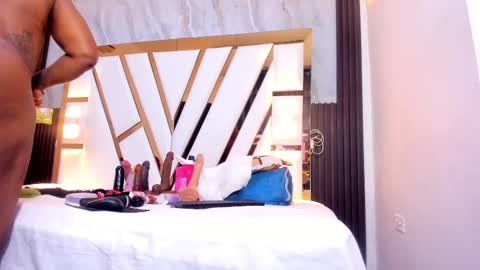 Lola online show from 21, 10, 2025