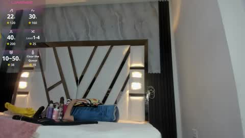 Lola online show from 25, 10, 2025