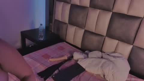 lola_js online show from 20, 6, 2026