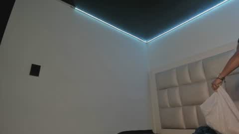 lola_js online show from 31, 7, 2026