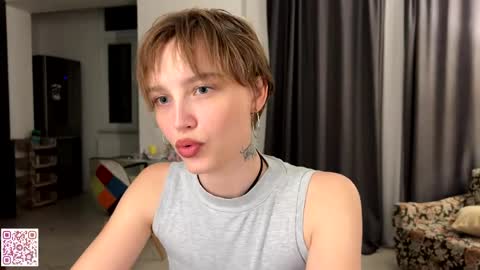 lolaatatee online show from 29, 5, 2026