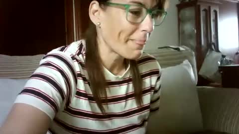 LOLA HUESO y ERIC online show from 20, 2, 2025