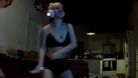 Snapshot of lolalixx6969 chatting on 4, 10, 2025 Lola Lixx online show from 4, 10, 2025