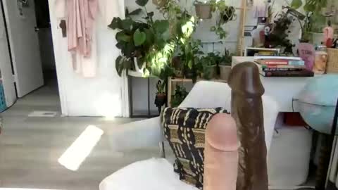 Lola Lustful online show from 9, 3, 2026