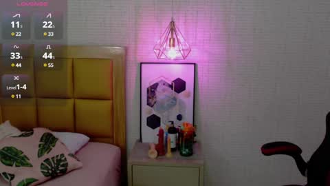 LOLA online show from 13, 2, 2025