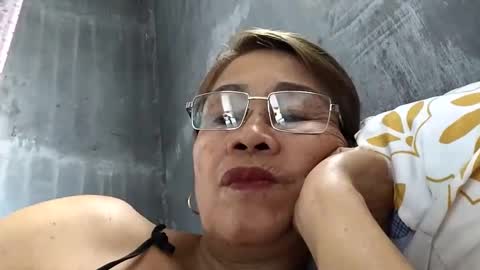Snapshot of lolamommie chatting on 13, 1, 2025 tey online show from 13, 1, 2025