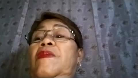 Snapshot of lolamommie chatting on 18, 1, 2025 tey online show from 18, 1, 2025
