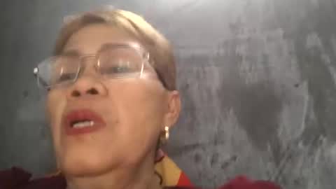 Snapshot of lolamommie chatting on 22, 1, 2025 tey online show from 22, 1, 2025