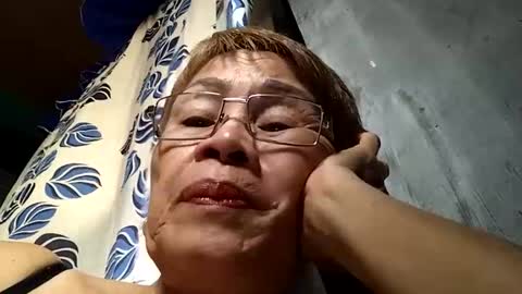 Snapshot of lolamommie chatting on 30, 1, 2025 tey online show from 30, 1, 2025