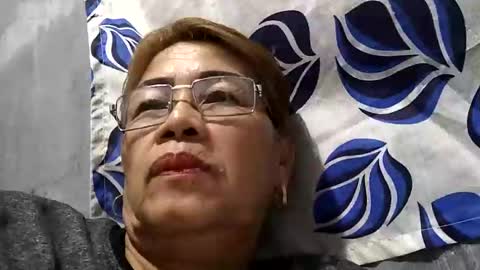 Snapshot of lolamommie chatting on 14, 2, 2025 tey online show from 14, 2, 2025