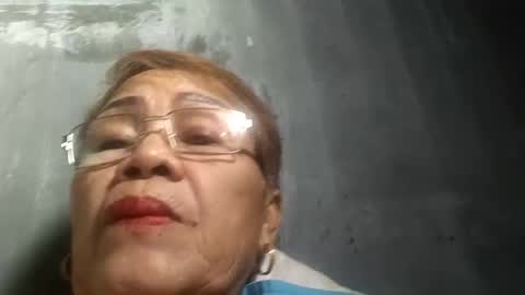 Snapshot of lolamommie chatting on 15, 2, 2025 tey online show from 15, 2, 2025
