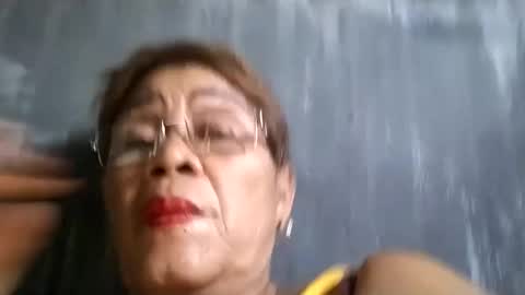 Snapshot of lolamommie chatting on 23, 2, 2025 tey online show from 23, 2, 2025