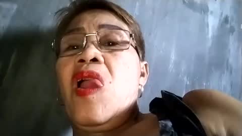Snapshot of lolamommie chatting on 25, 2, 2025 tey online show from 25, 2, 2025