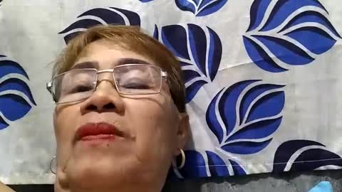 Snapshot of lolamommie chatting on 8, 3, 2025 tey online show from 8, 3, 2025