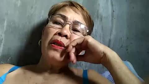 Snapshot of lolamommie chatting on 9, 3, 2025 tey online show from 9, 3, 2025