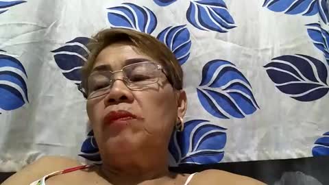 Snapshot of lolamommie chatting on 11, 3, 2025 tey online show from 11, 3, 2025