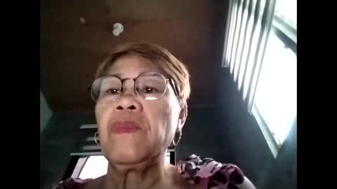 Snapshot of lolamommie chatting on 15, 9, 2025 tey online show from 15, 9, 2025