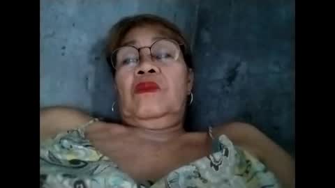Snapshot of lolamommie chatting on 21, 9, 2025 tey online show from 21, 9, 2025