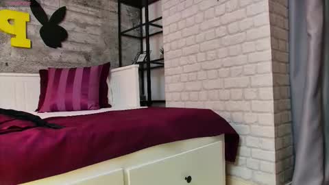 Lola online show from 20, 12, 2025