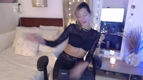 Dear tippers follow me on my new cb account lennarogers online show from 15, 11, 2025