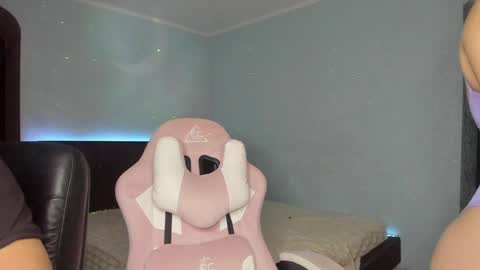 lollove24 online show from 10, 12, 2024