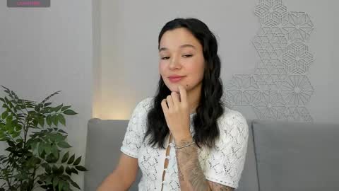 lolly_turner online show from 9, 9, 2025