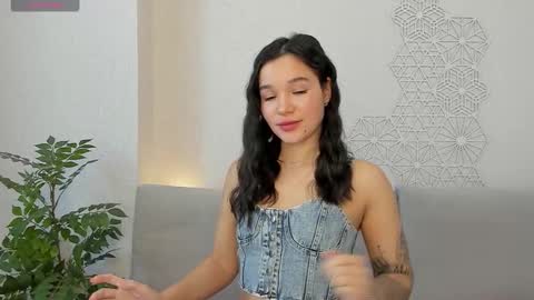 lolly_turner online show from 10, 9, 2025