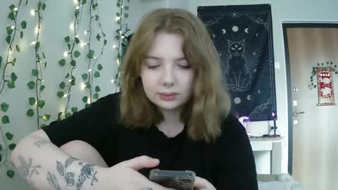 Lilly online show from 26, 2, 2025